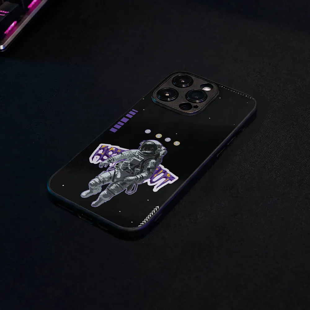 Glass Phone Case Astronaut - Image 7