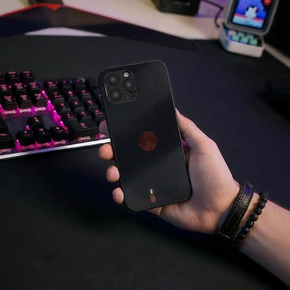 Glass Phone Case Bloodmoon - Image 6