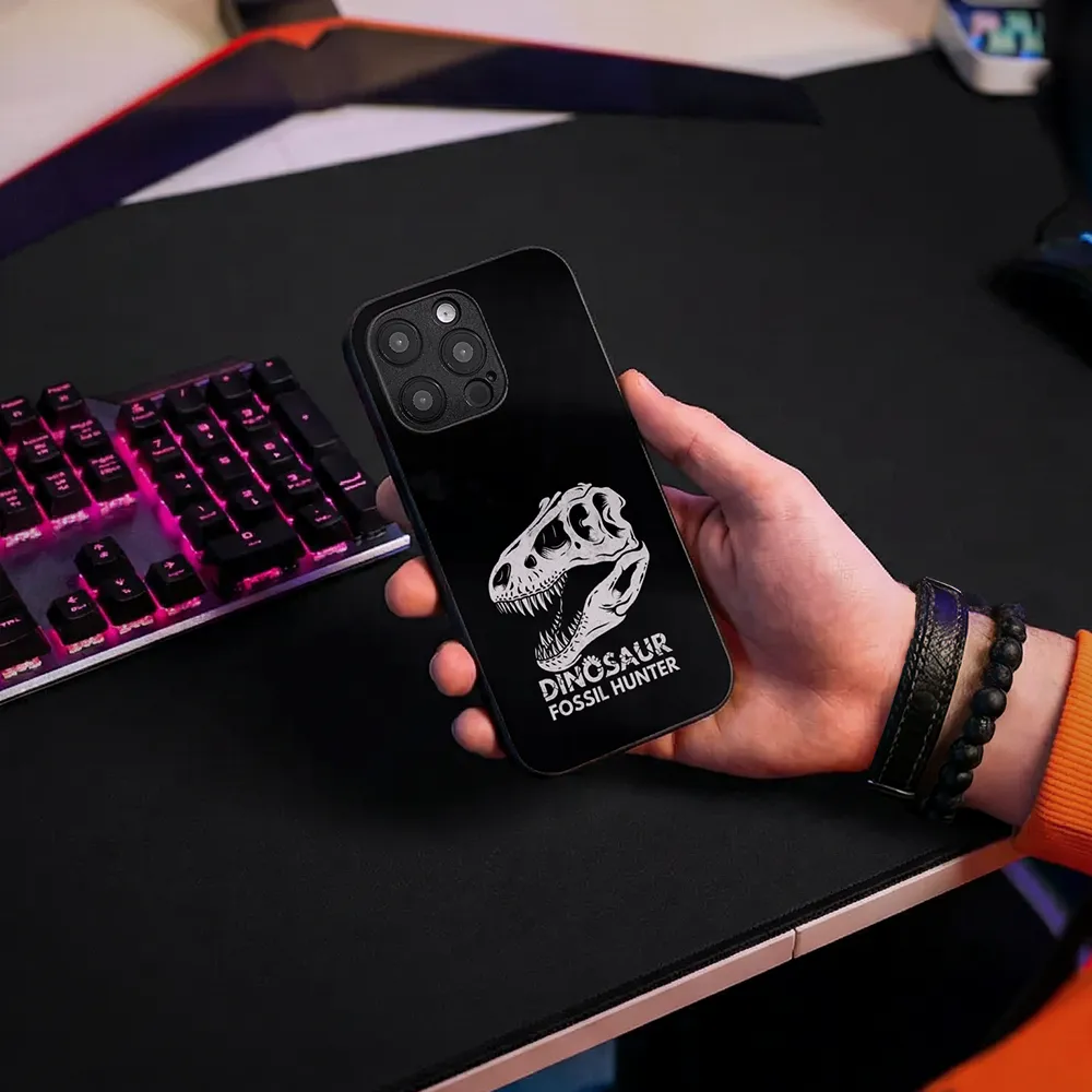 Glass Phone Case Dino Skull Hunter - Image 9