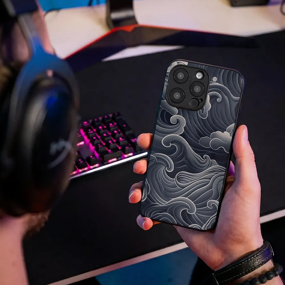 Glass Phone Case Huge Waves - Image 8