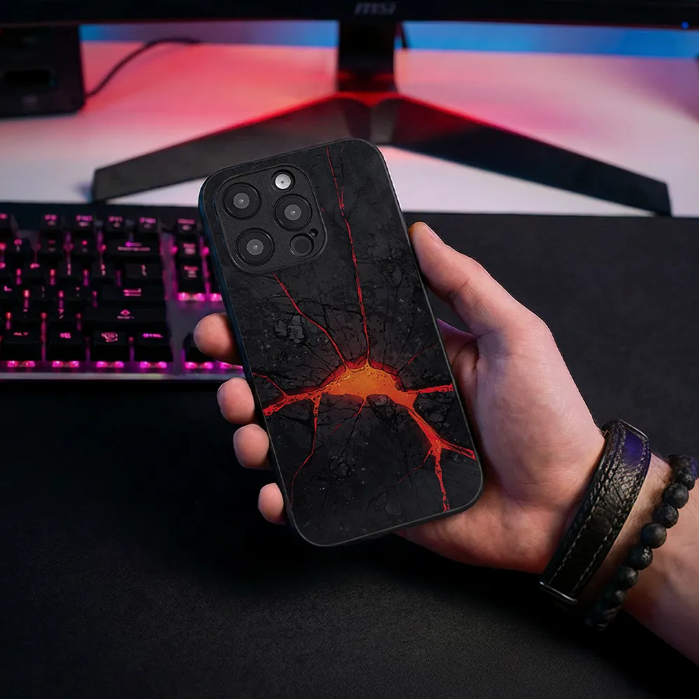 Glass Phone Case Lava Cracks - Image 3