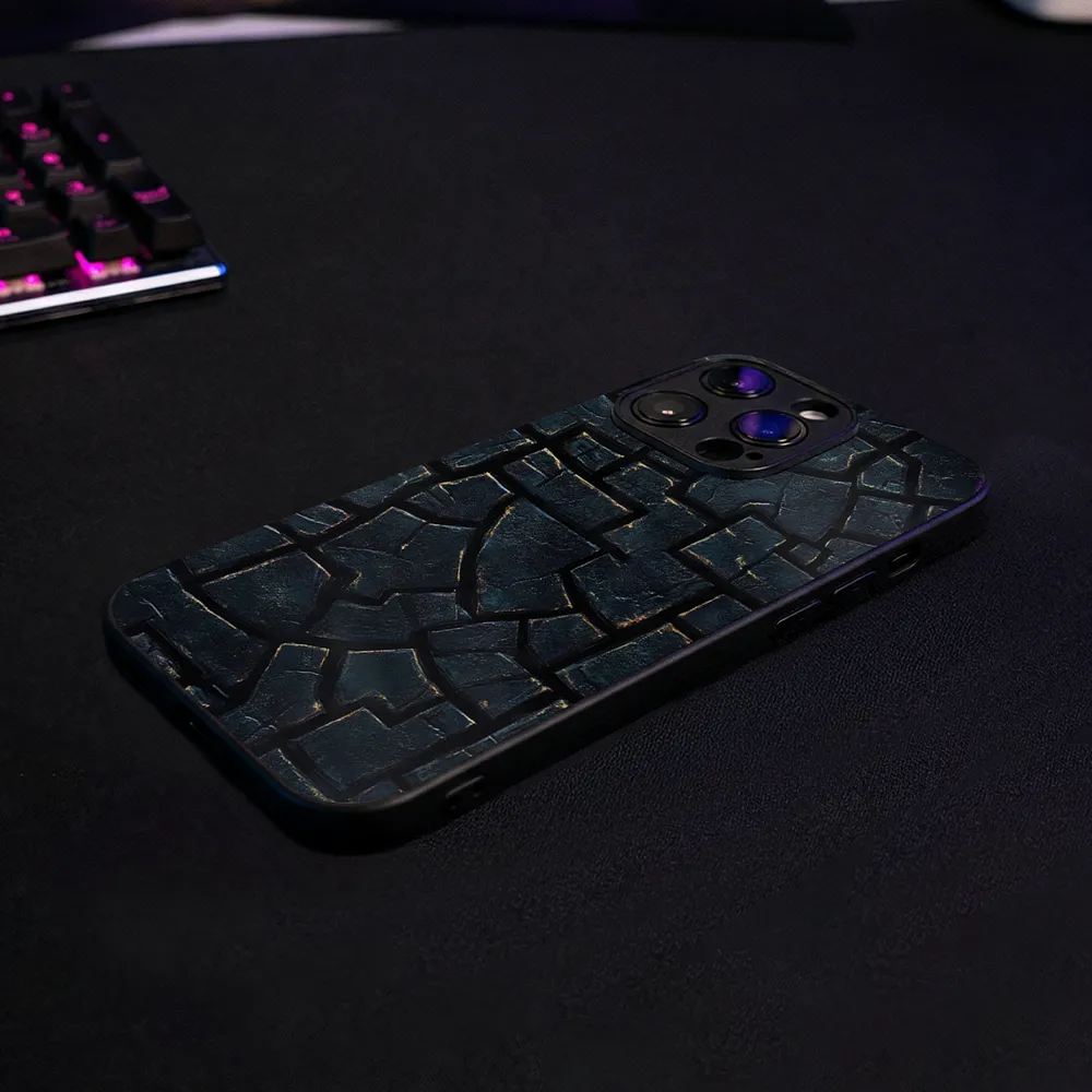 Glass Phone Case Minotaur’s Labyrinth - Image 10