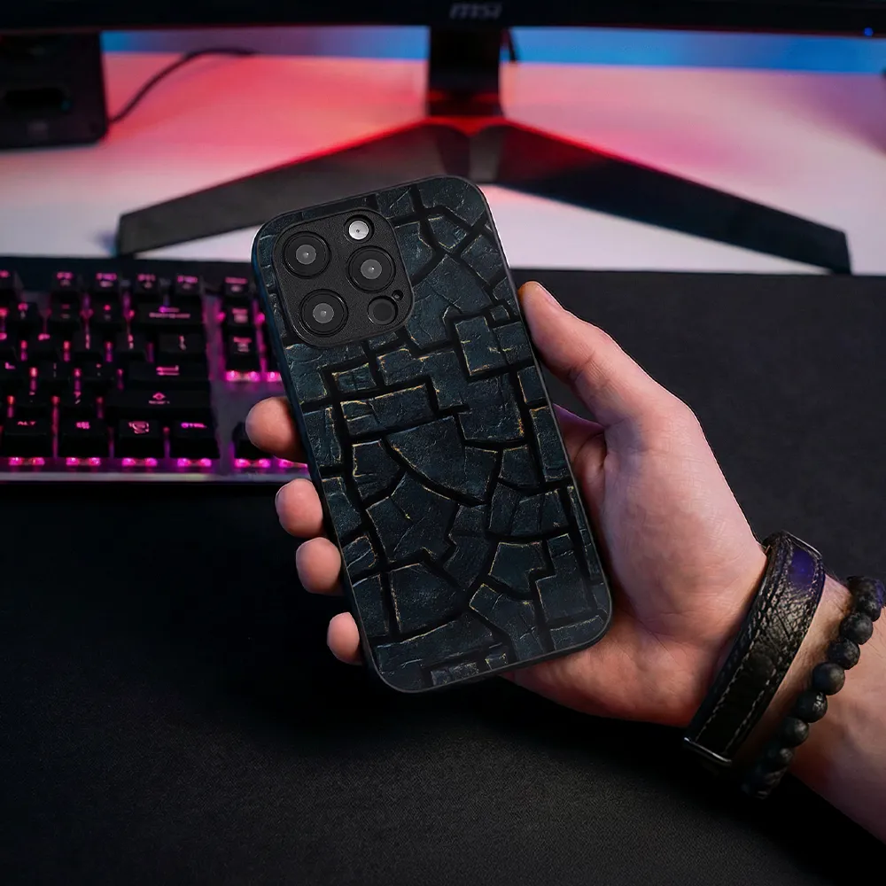 Glass Phone Case Minotaur’s Labyrinth - Image 3