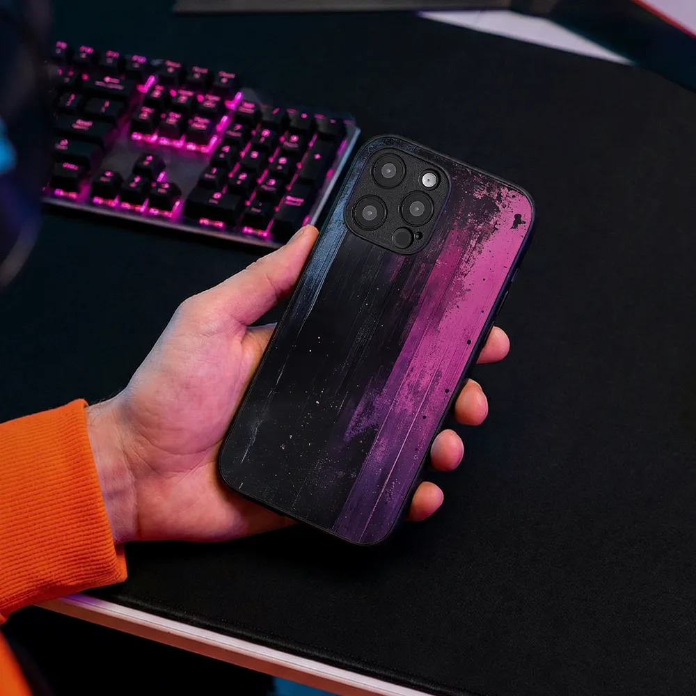 Glass Phone Case Paint on Planks - Image 5