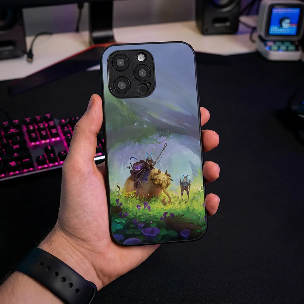 Glass Phone Case Wooliphant and the Sea of Moss - Image 2