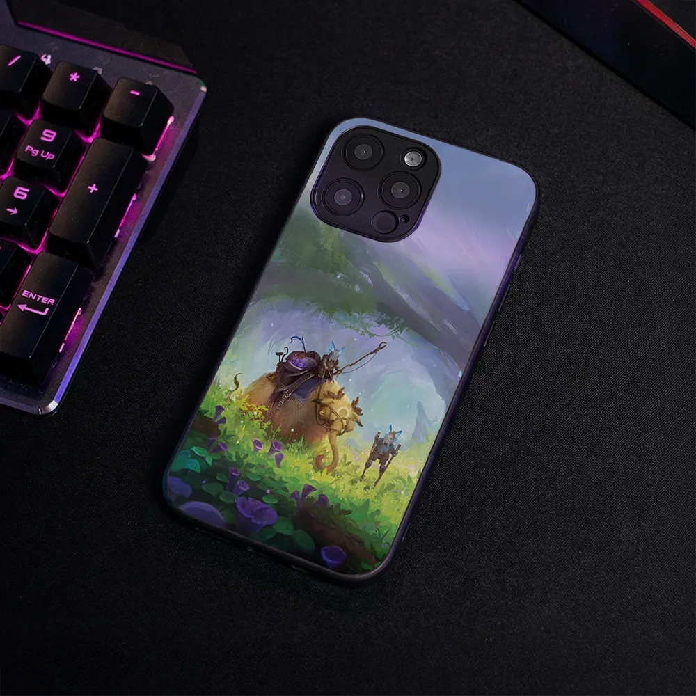 Glass Phone Case Wooliphant and the Sea of Moss - Image 4