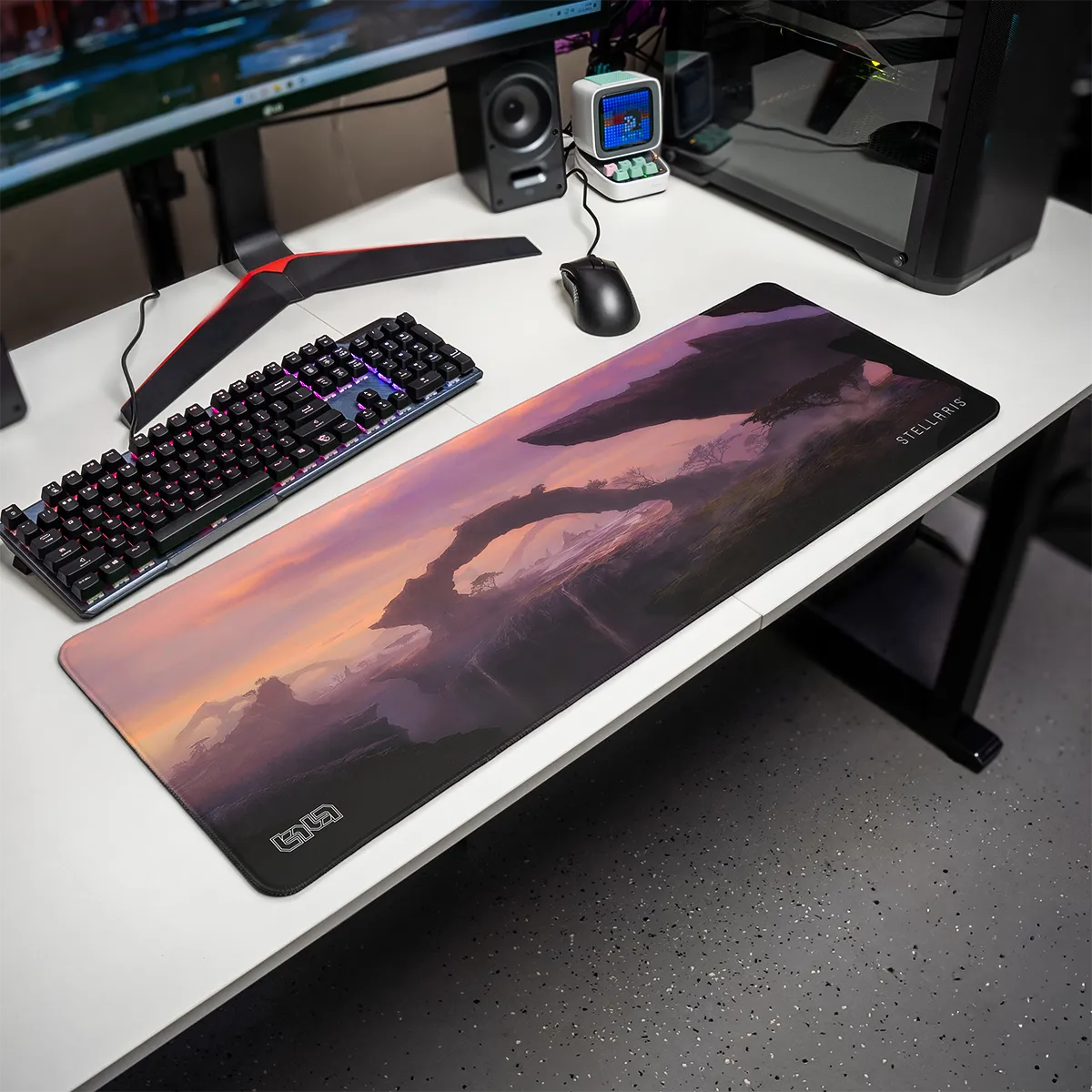 Mousepad Alien Planet by Kentaro Kanamoto - Image 14