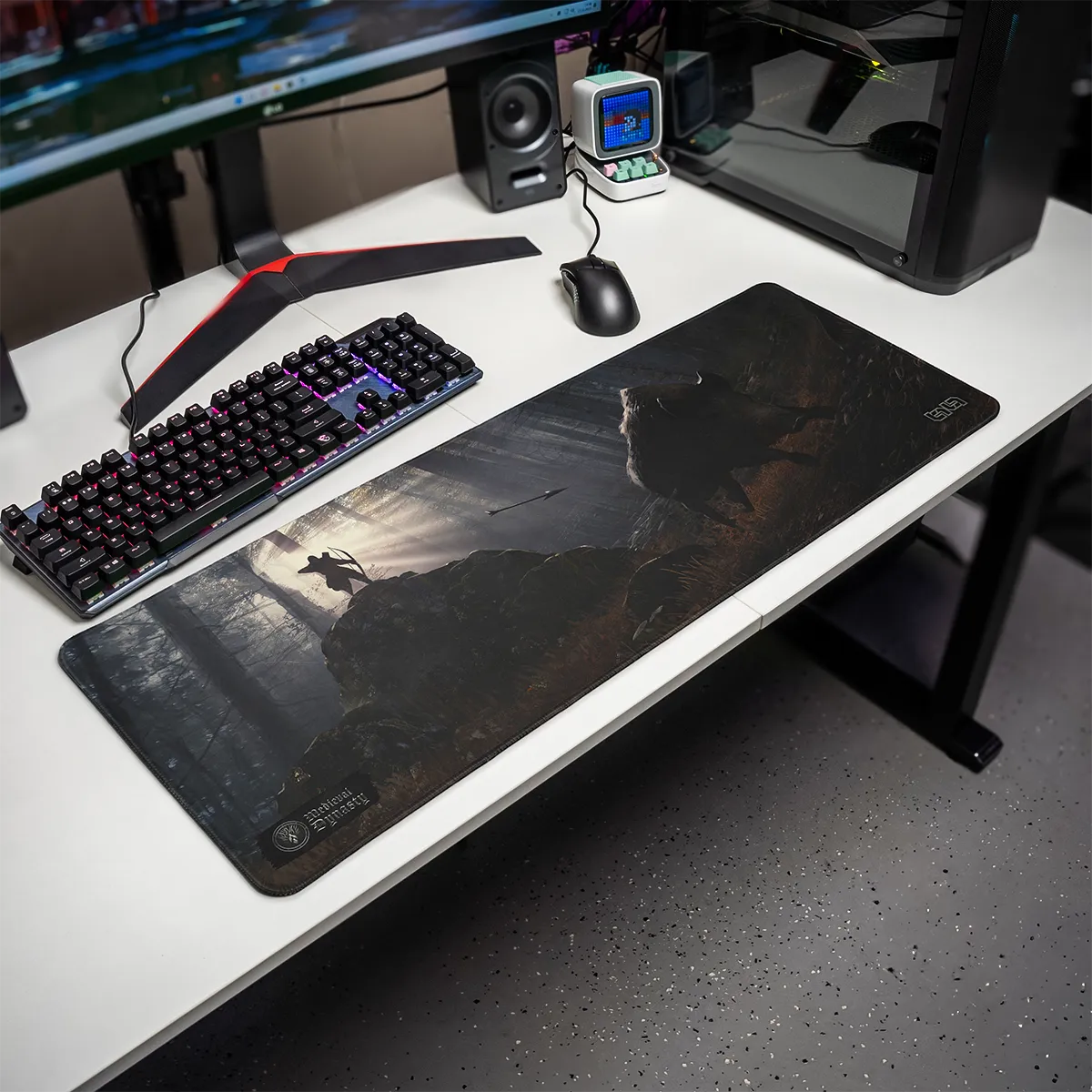 Mousepad Boar Hunt - Image 14