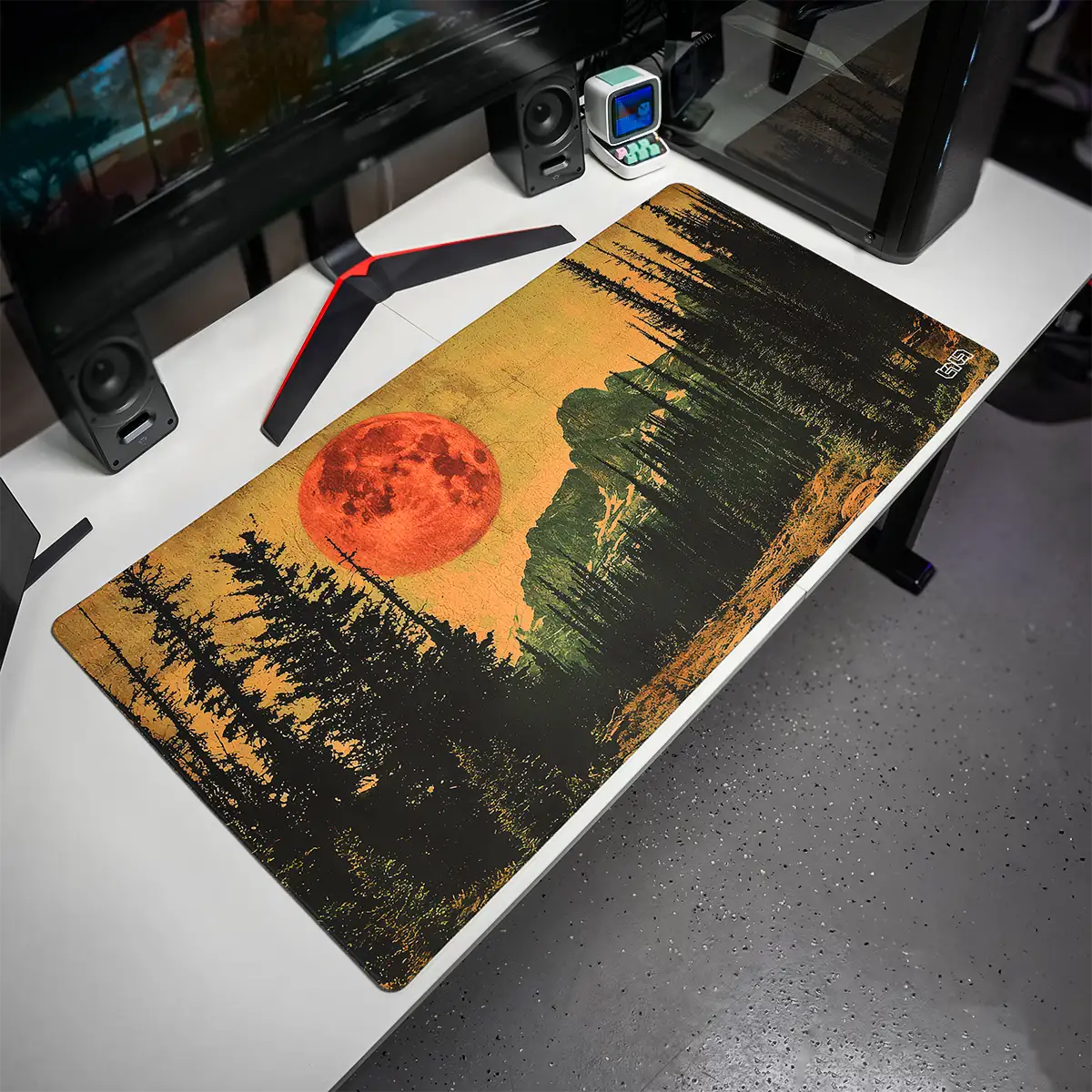 Mousepad Crimson Moon - Image 4