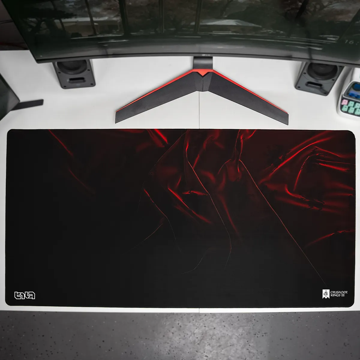 Mousepad Crimson Veil