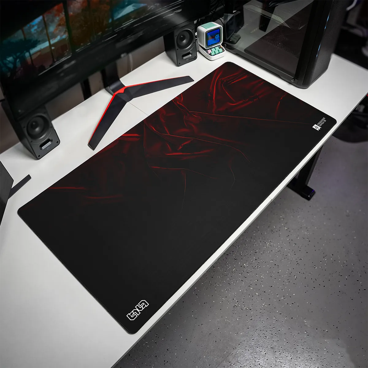 Mousepad Crimson Veil - Image 4