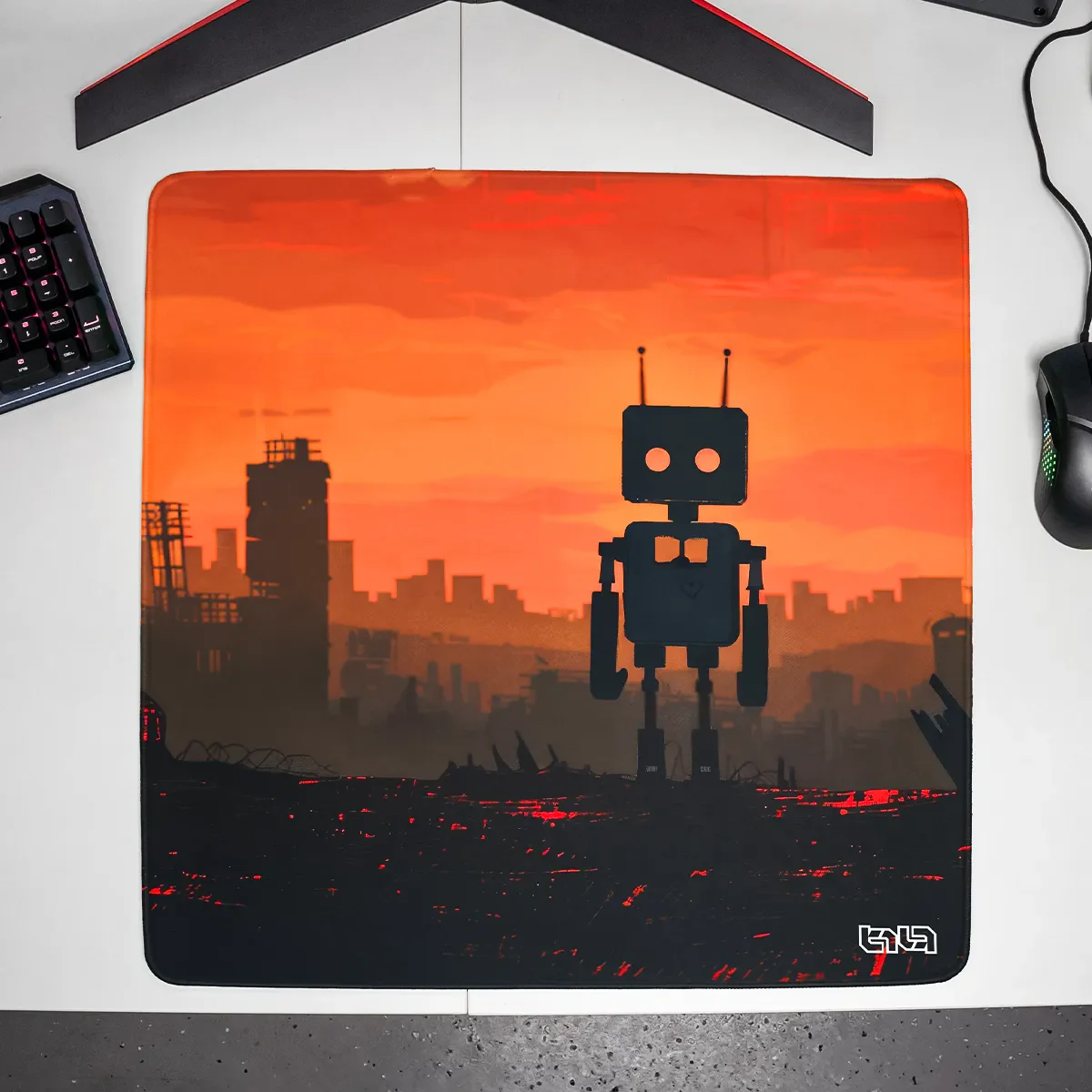Mousepad Death and Robots - Image 17
