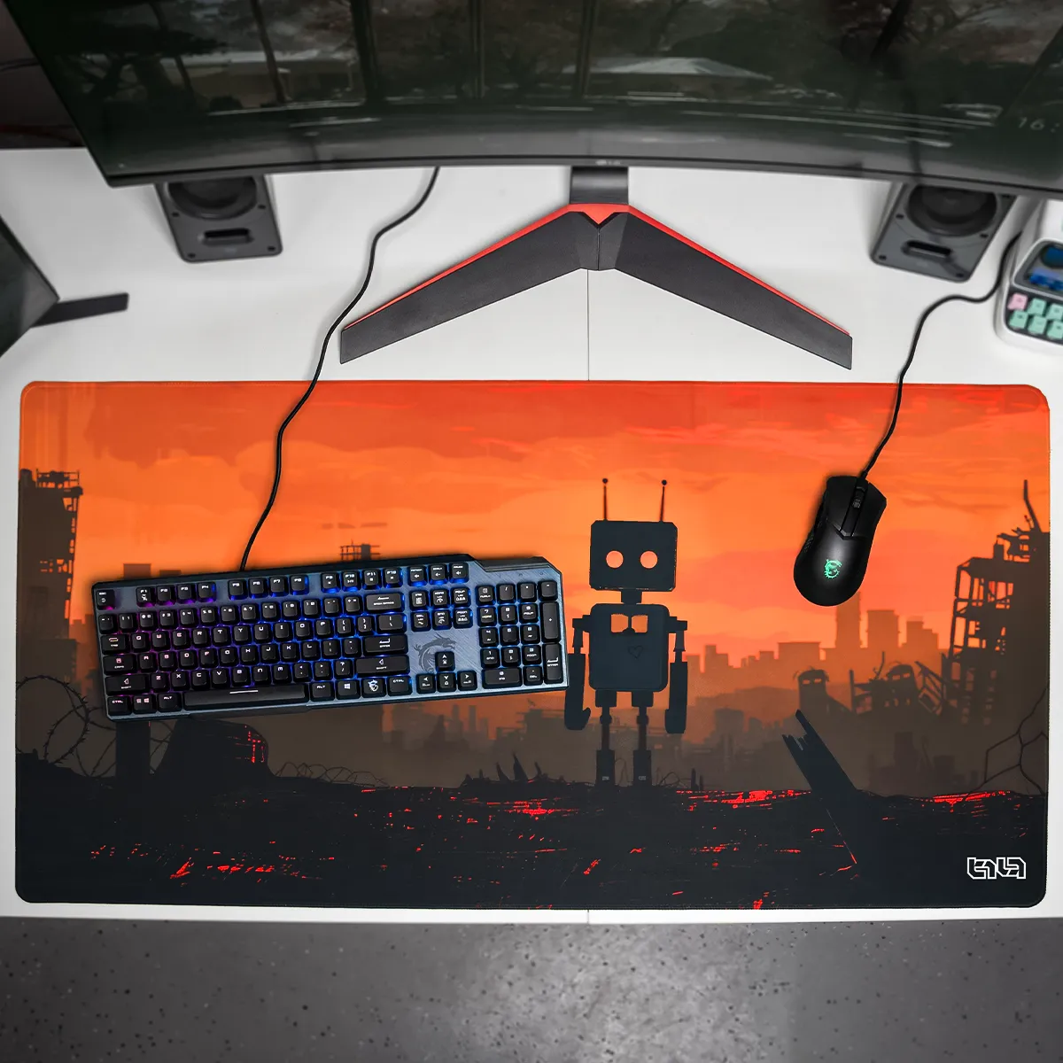 Mousepad Death and Robots - Image 6