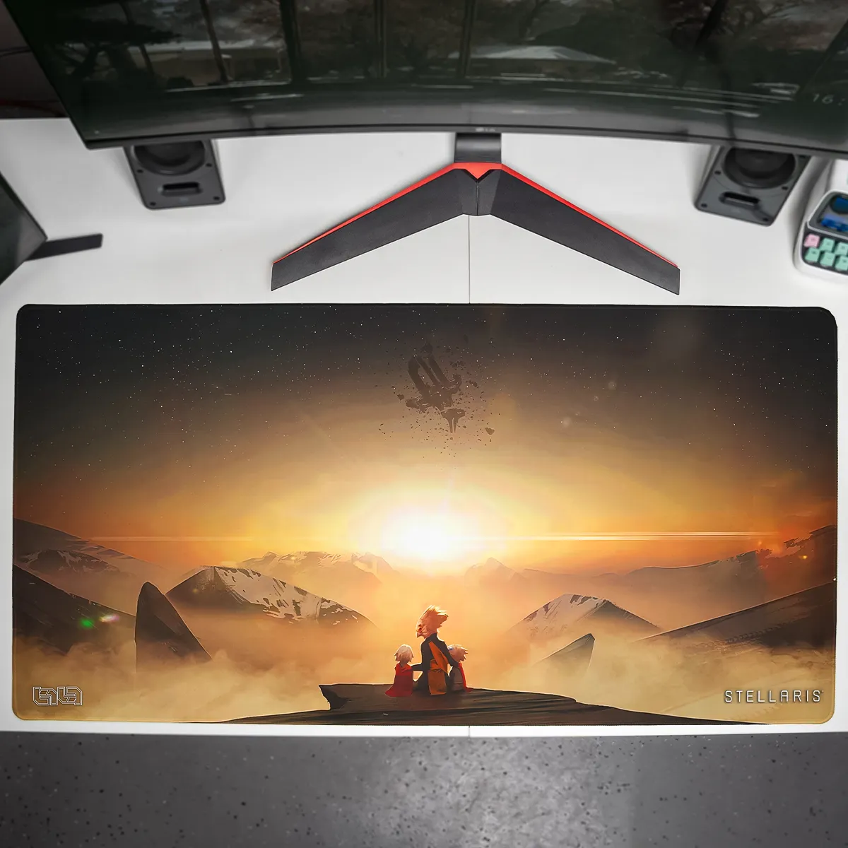 Mousepad First Contact 2