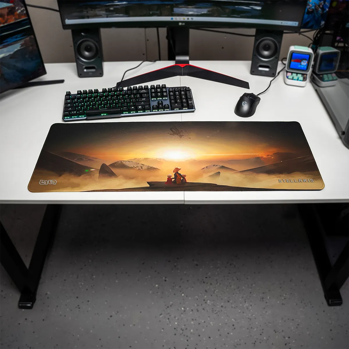 Mousepad First Contact 2 - Image 15