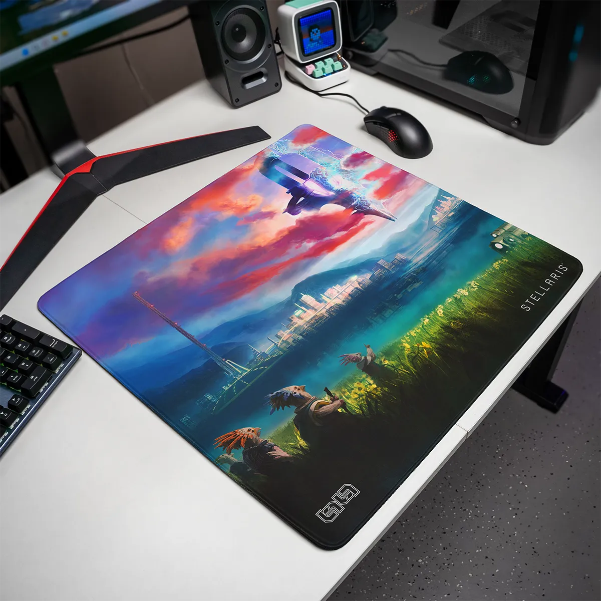 Mousepad First Contact 3 - Image 19