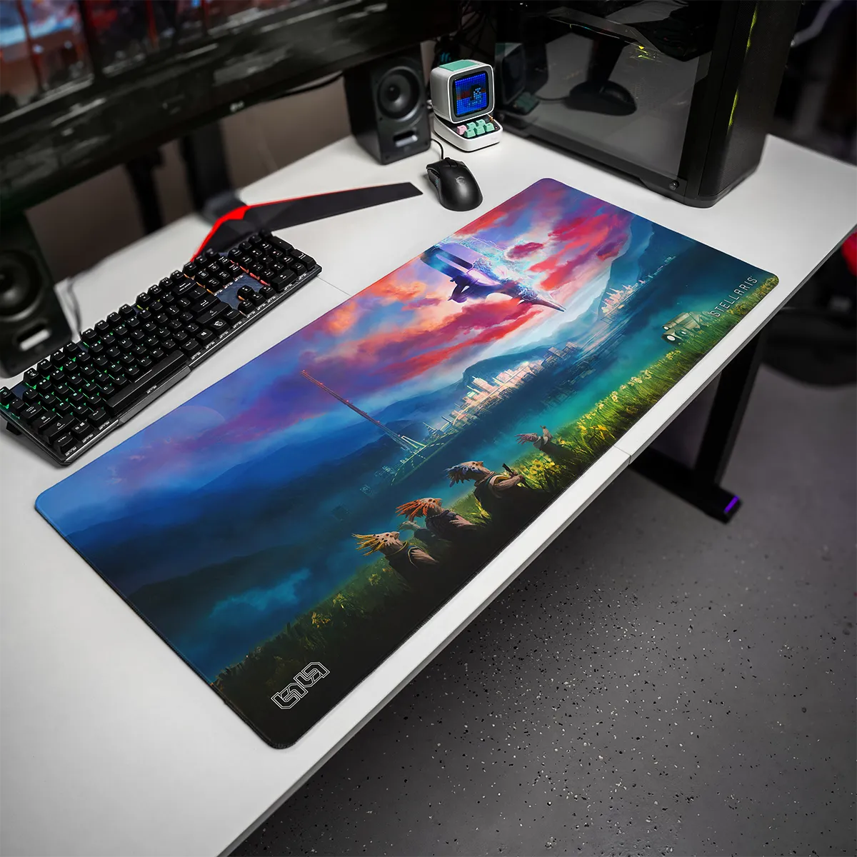 Mousepad First Contact 3 - Image 9