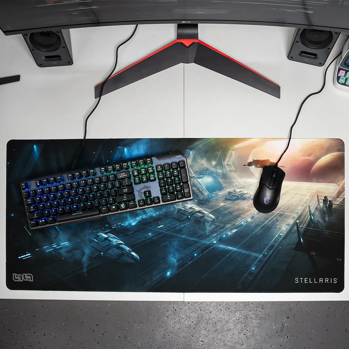 Mousepad Hangar Bay by Kentaro Kanamoto - Image 11