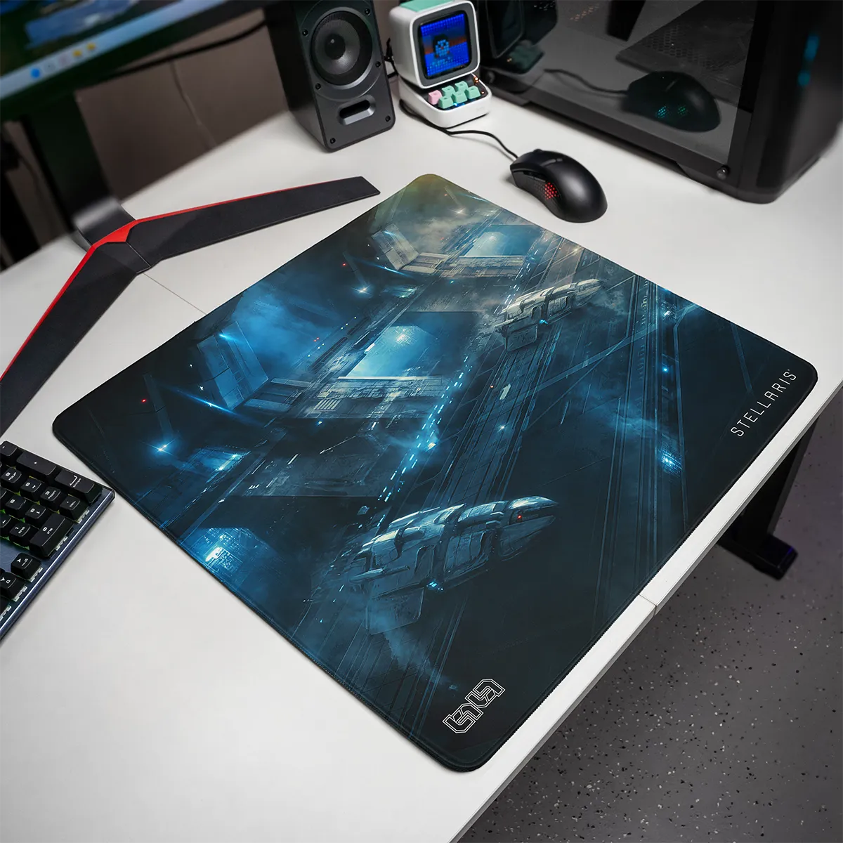 Mousepad Hangar Bay by Kentaro Kanamoto - Image 19