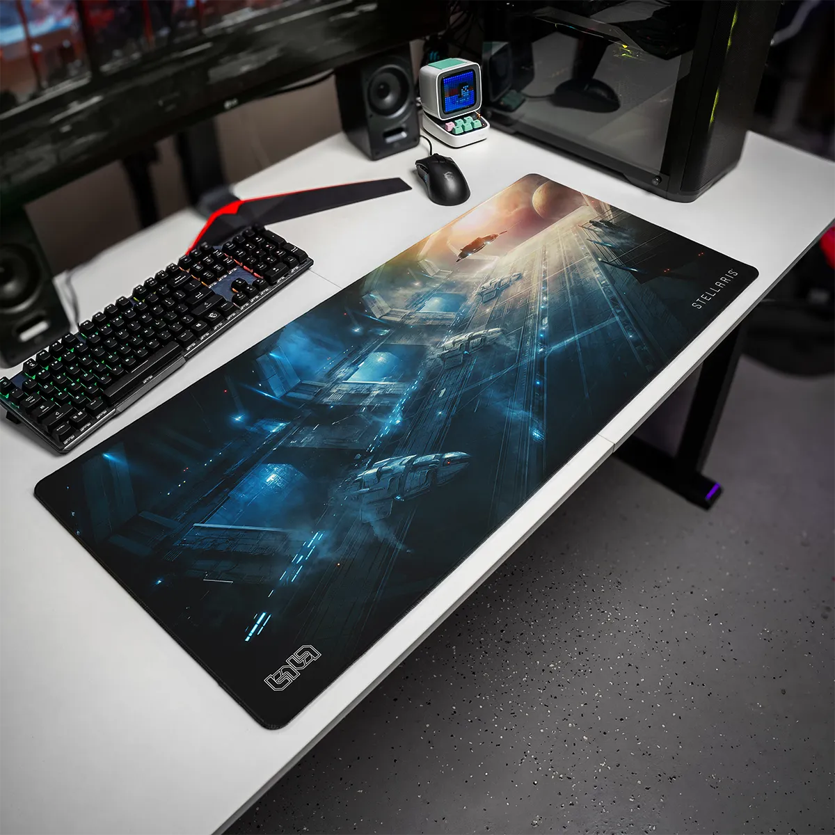 Mousepad Hangar Bay by Kentaro Kanamoto - Image 9