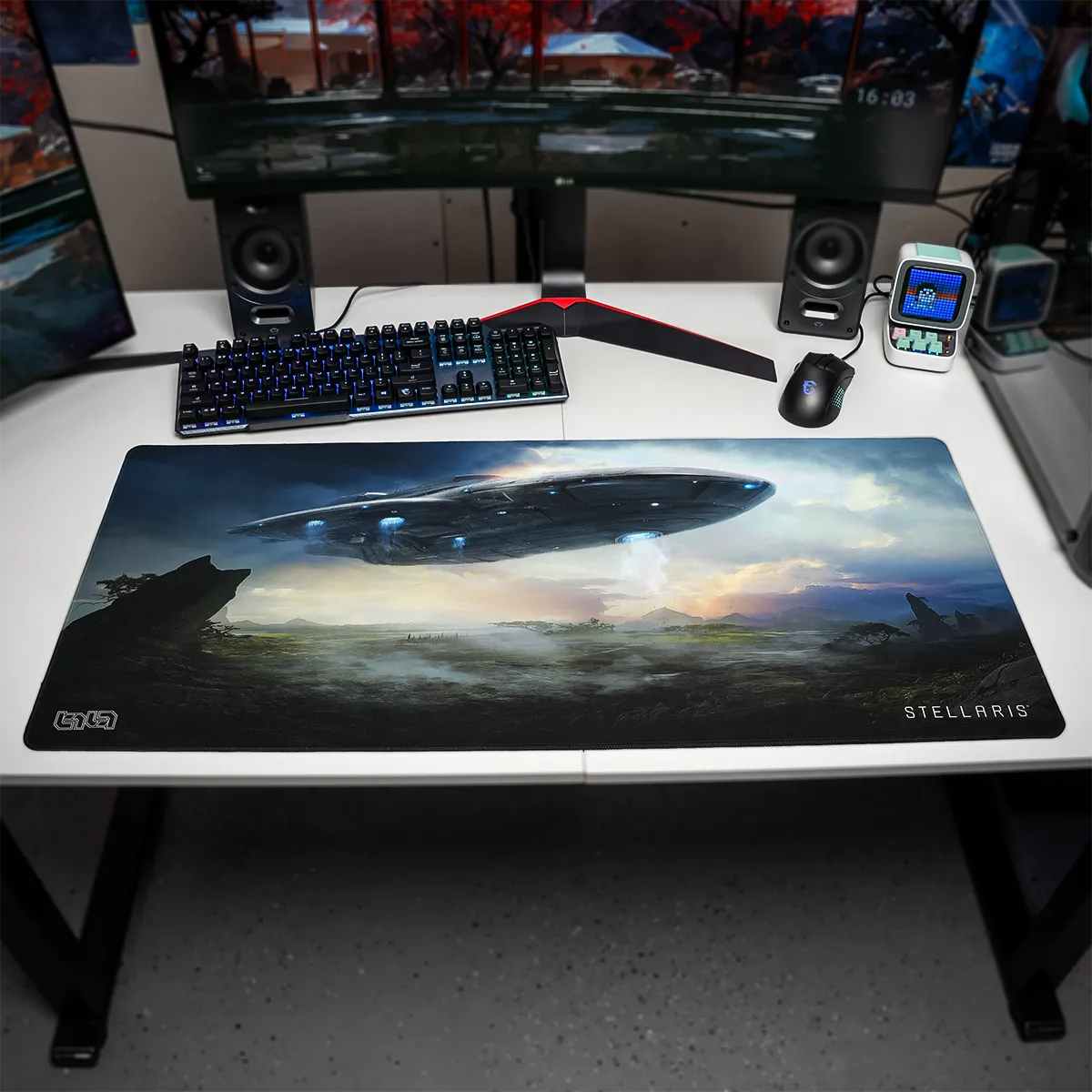 Mousepad Landing Ship by Kentaro Kanamoto - Image 10