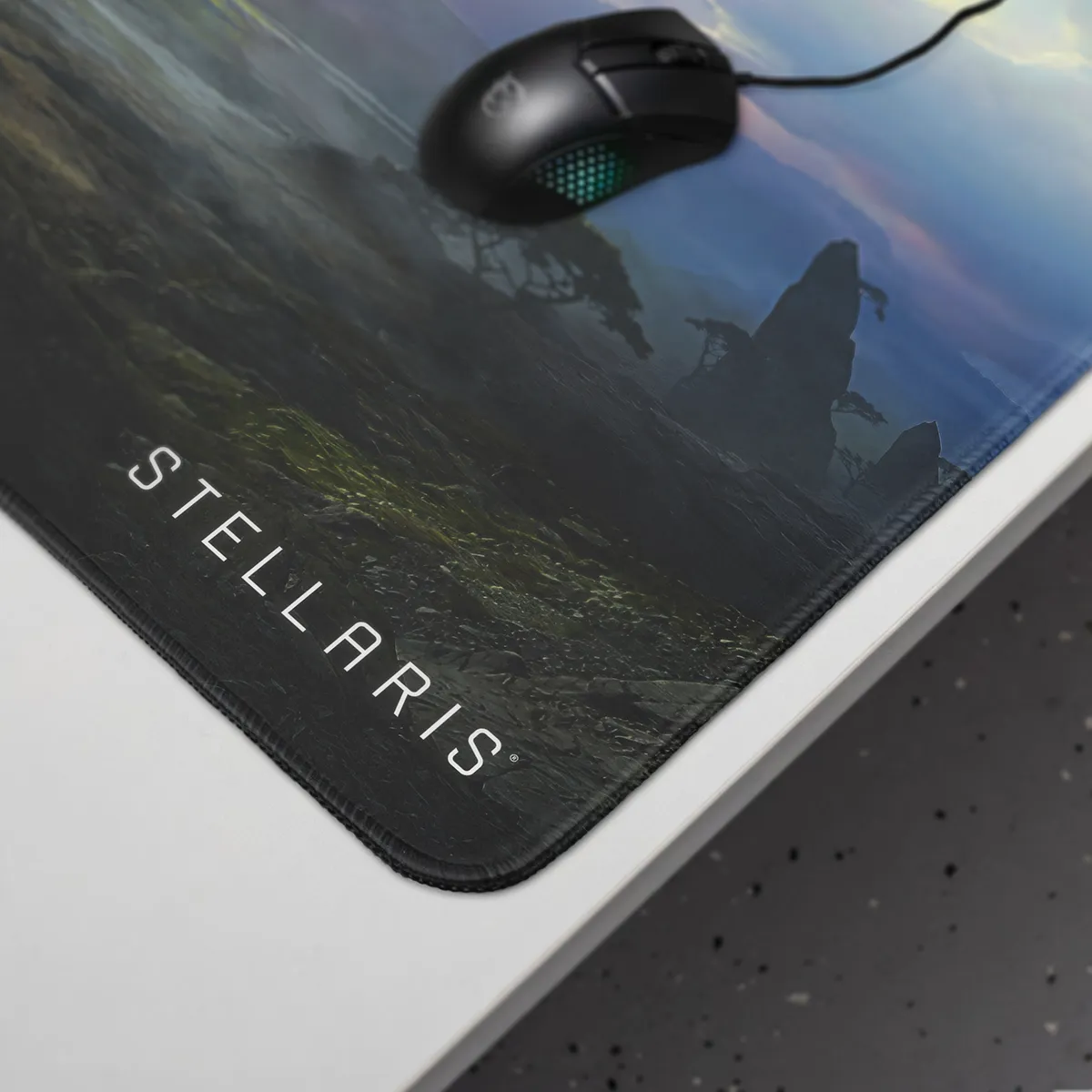 Mousepad Landing Ship by Kentaro Kanamoto - Image 3