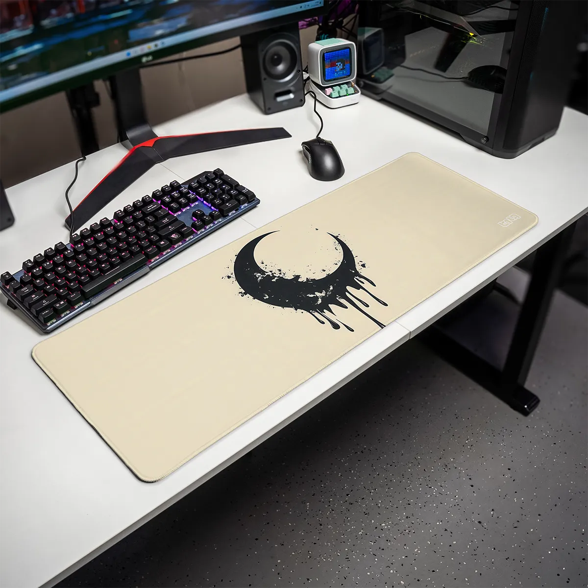 Mousepad Melting Crescent - Image 14
