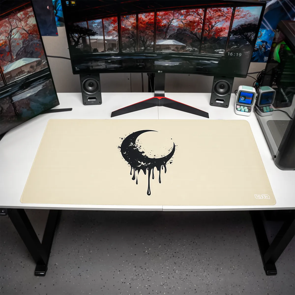 Mousepad Melting Crescent - Image 5