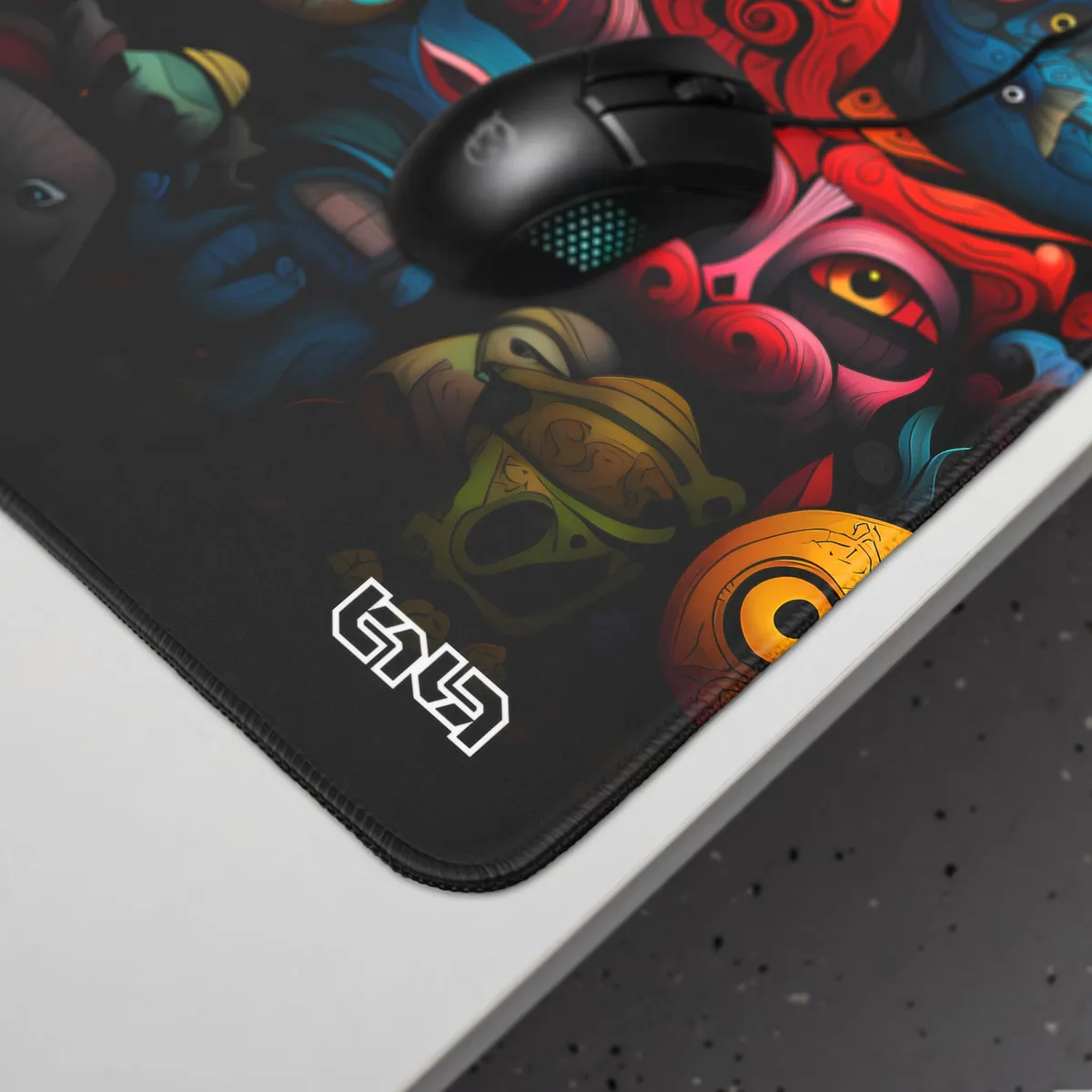 Mousepad Monstrous Audience - Image 18