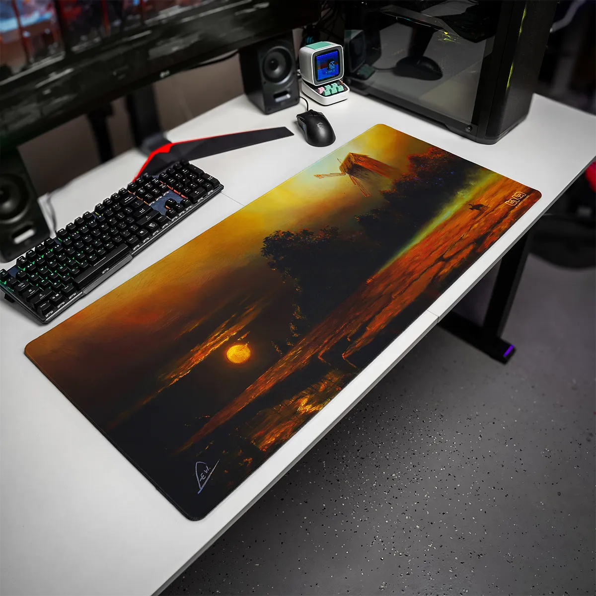 Mousepad Nocturn with a Faulty Knight - Image 9