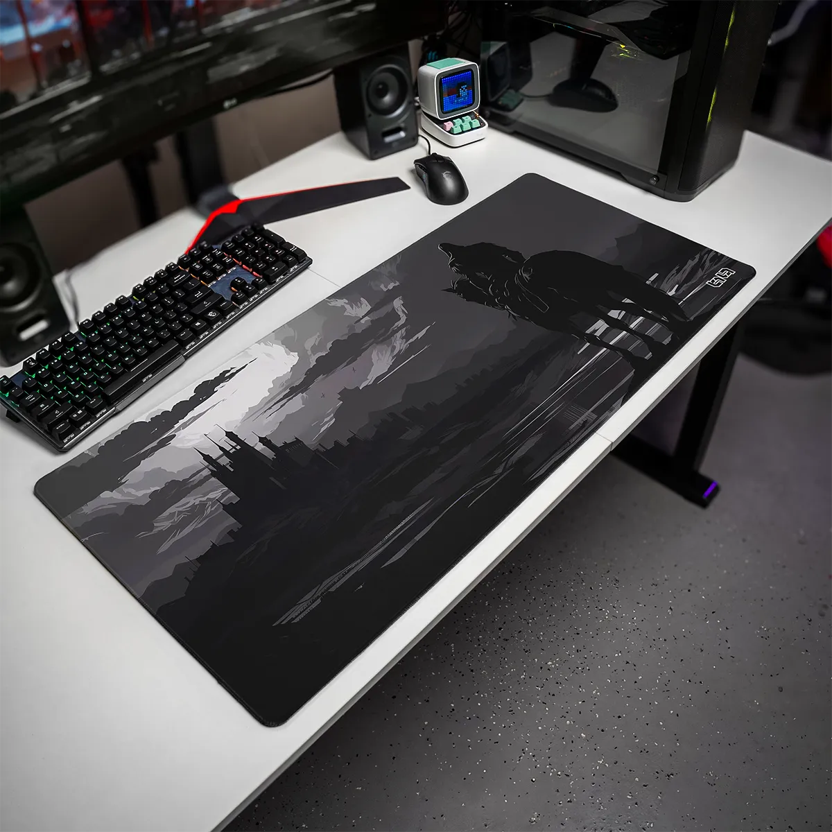 Mousepad On the Way to the Castle - Image 9