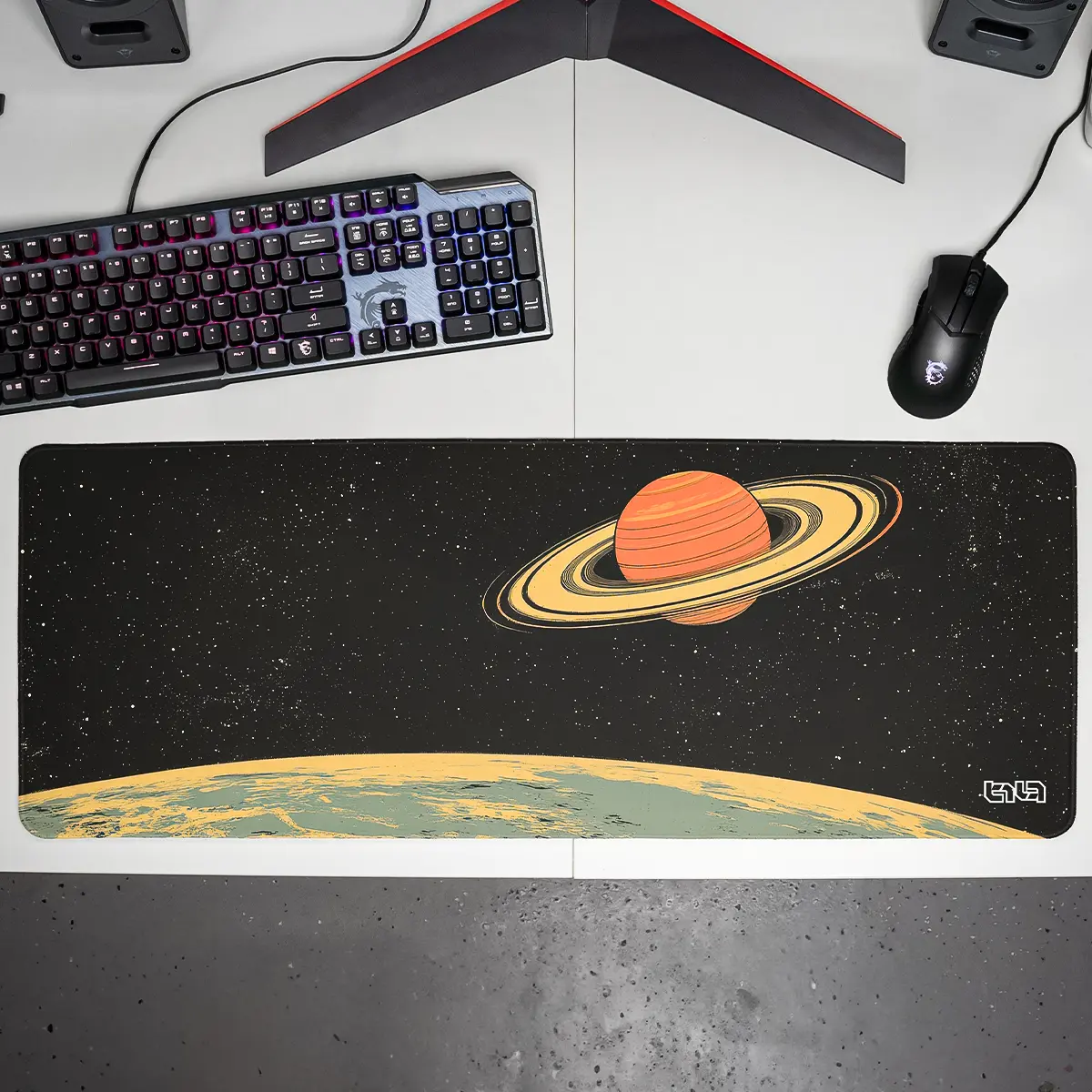 Mousepad Saturn's Moons Landscape - Image 12