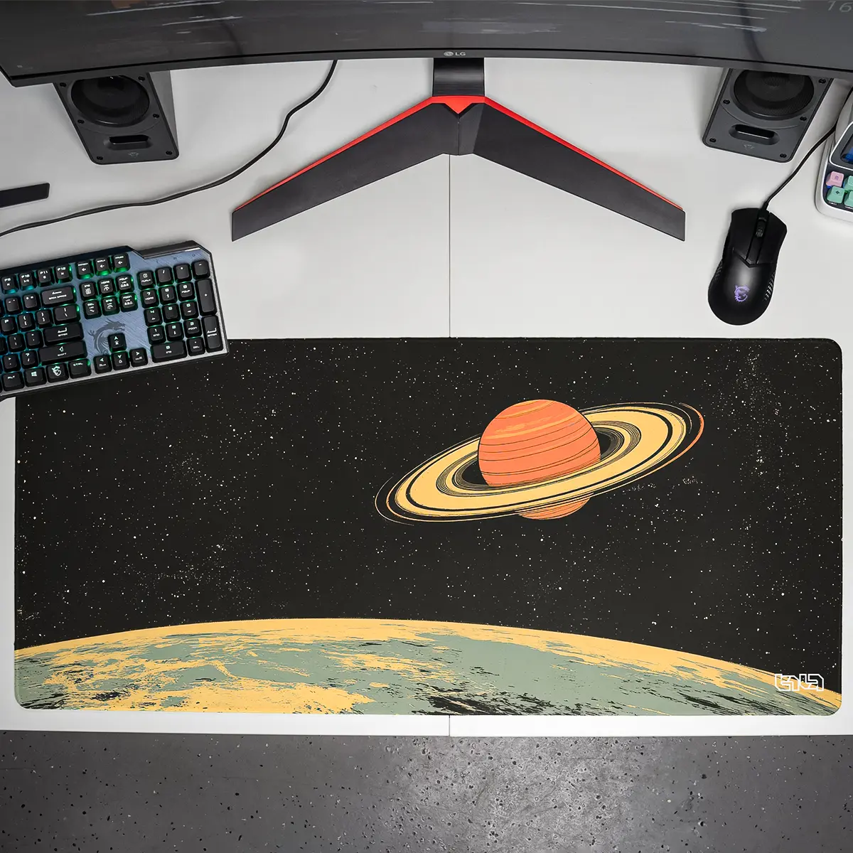 Mousepad Saturn's Moons Landscape - Image 7