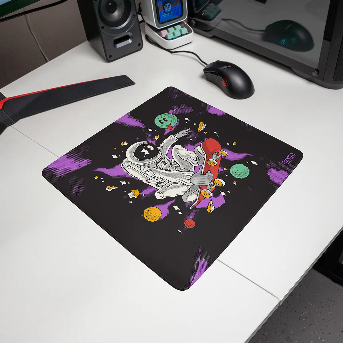 Mousepad Skater Astronaut - Image 23