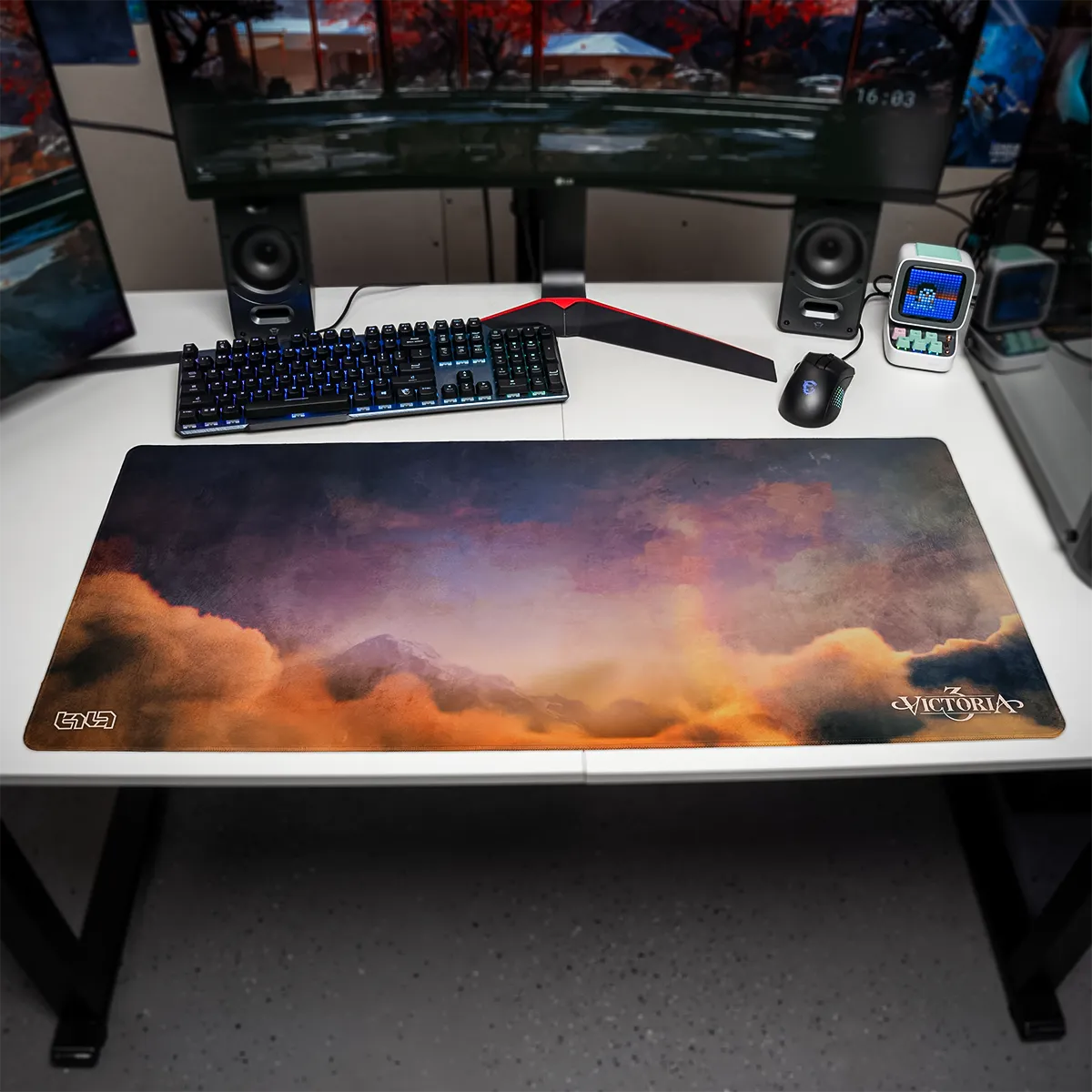 Mousepad Victorian Skyline Dark - Image 10