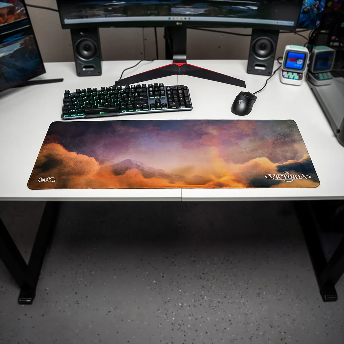 Mousepad Victorian Skyline Dark - Image 15
