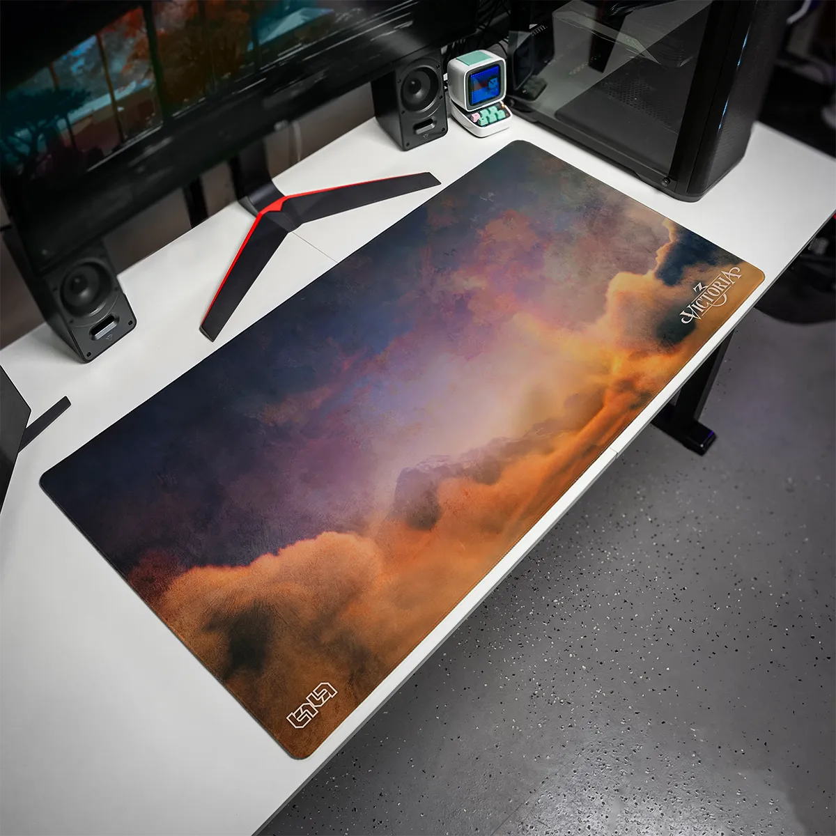 Mousepad Victorian Skyline Dark - Image 4