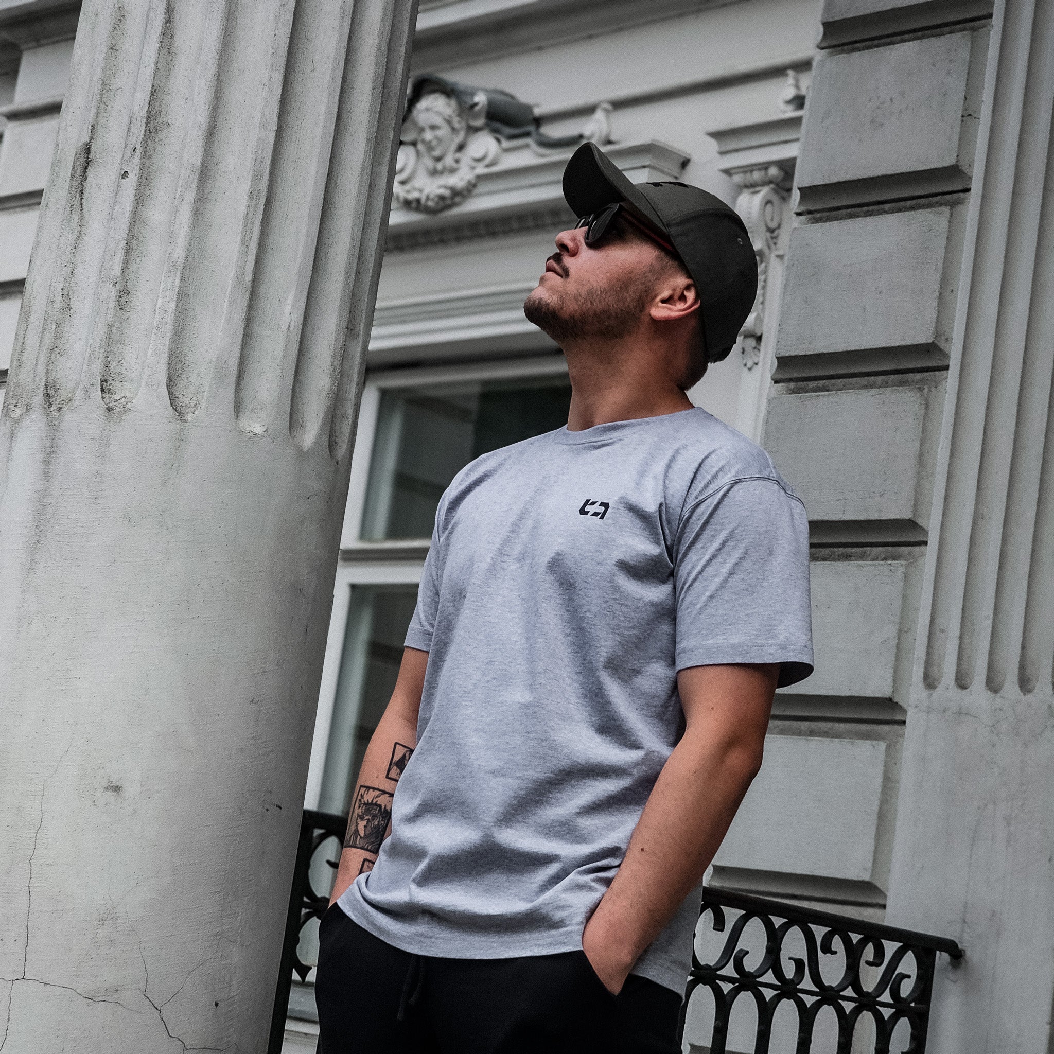 T-shirt Simple Tilt - Image 6
