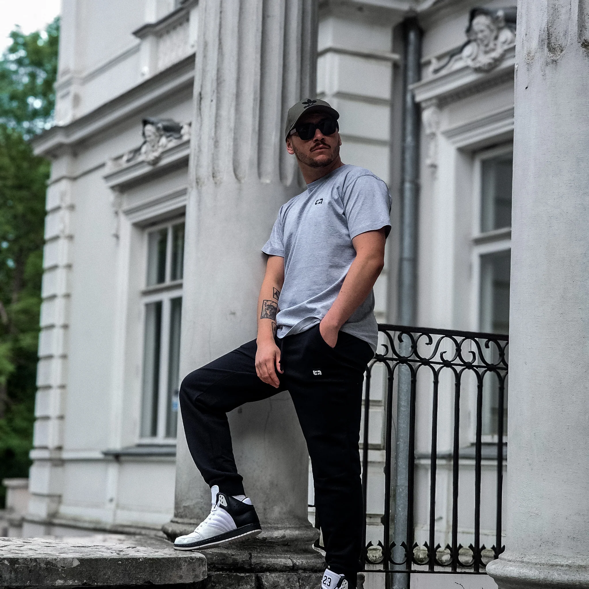 T-shirt Simple Tilt - Image 9